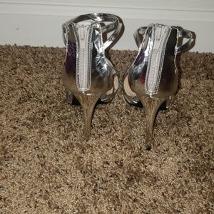 Qupid Shoes - Qupid Heels SZ 8.5 LEFT Qupid Shoes - Qupid Heels SZ 8.5 LEFT
